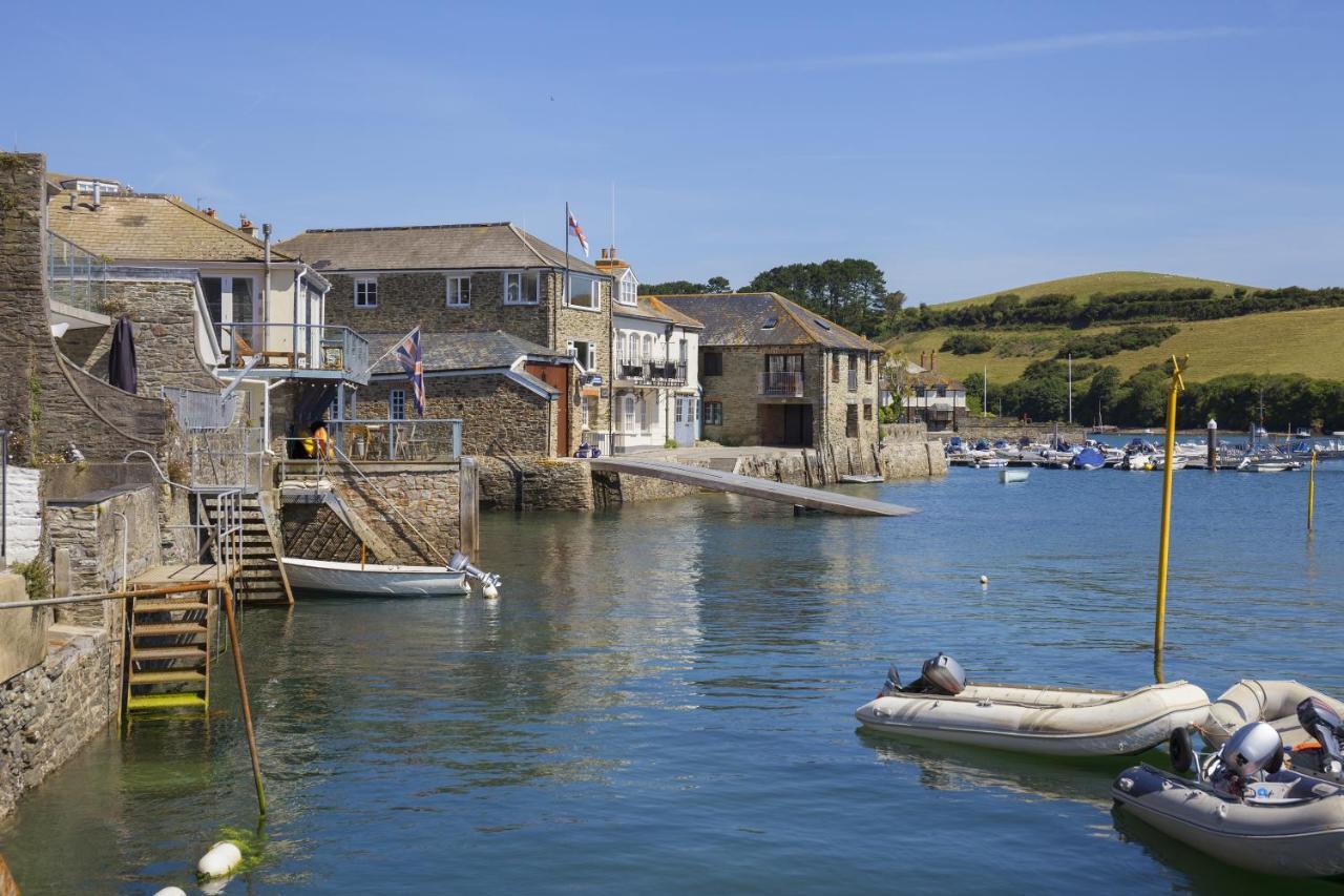 Victoria Inn Salcombe Exterior photo