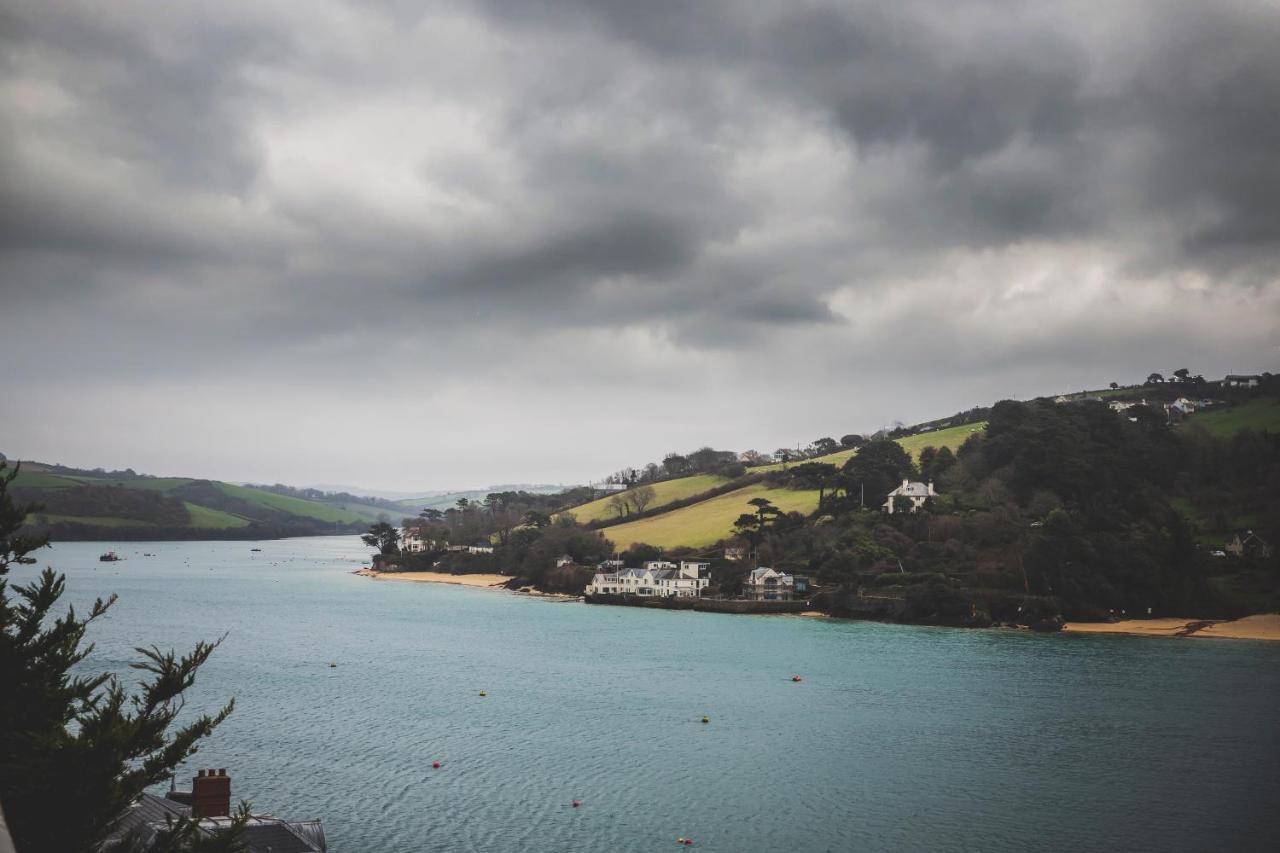 Victoria Inn Salcombe Exterior photo